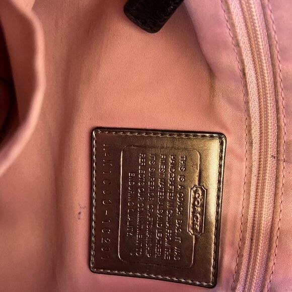 Coach signature poppy bag black gray 15”x13” - Picture 2 of 6